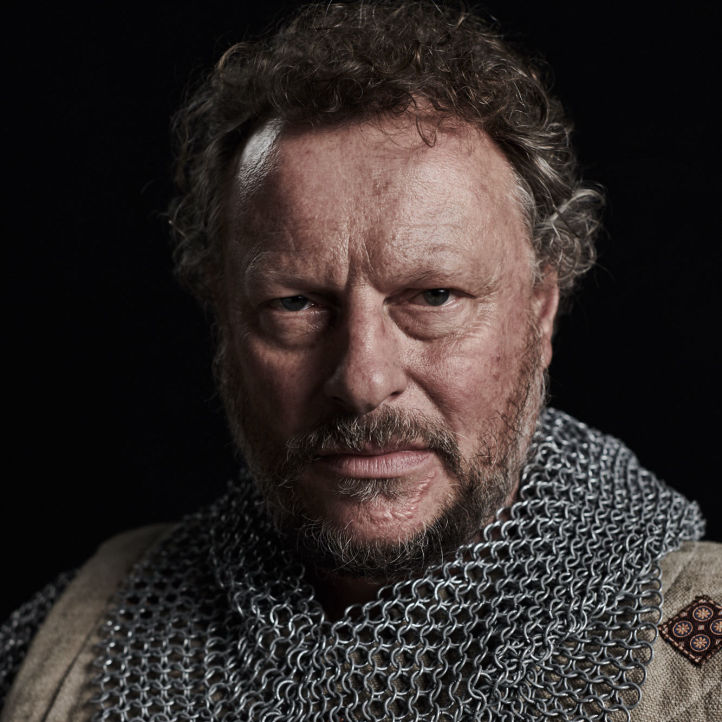 Commander Simon - Neil Stuke